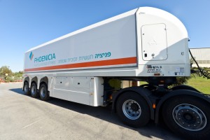 _DSC9856_(Medium) (2)